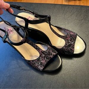 Black Pink/Blue metallic strappy chunky heels